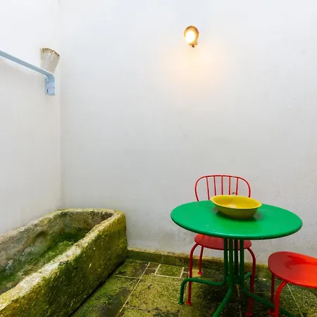 Appartamento Guesthost - Arke Colorful Giuggianello